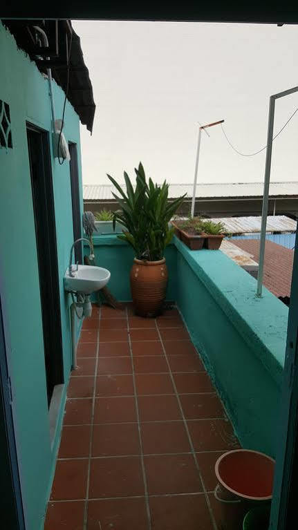 28 Bahari Hotel George Town  Kültér fotó
